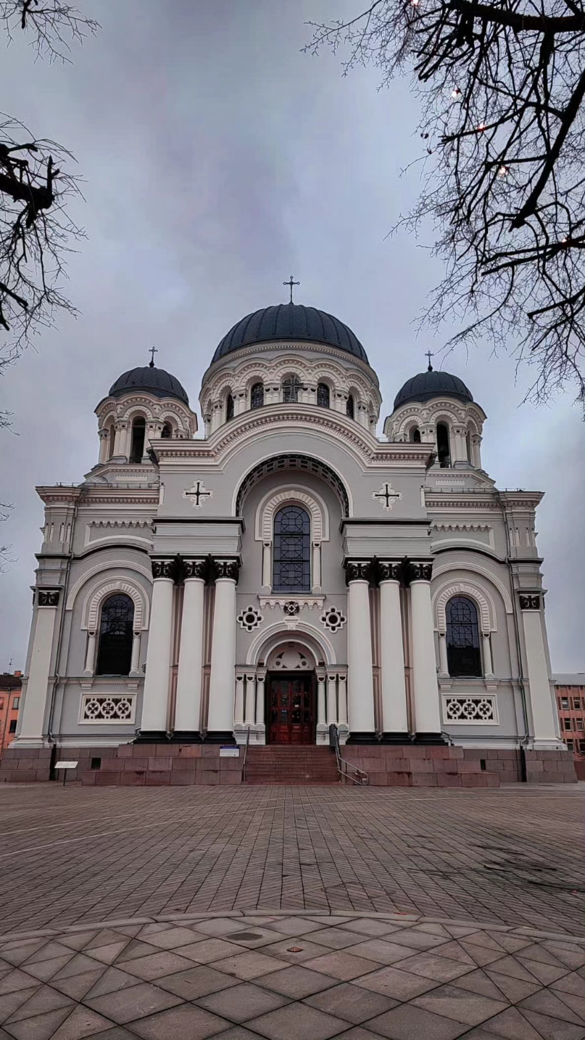 Iglesia de San Miguel Arcángel (Šv. Mykolo Arkangelo bažnyčia), en Kaunas