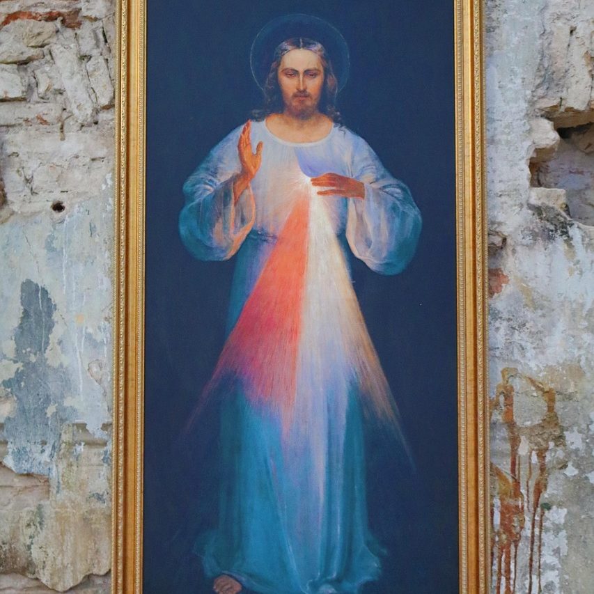 Imagen (original) de la Divina Misericordia de Jesús, en la Iglesia de la Divina Misericordia de Vilna.