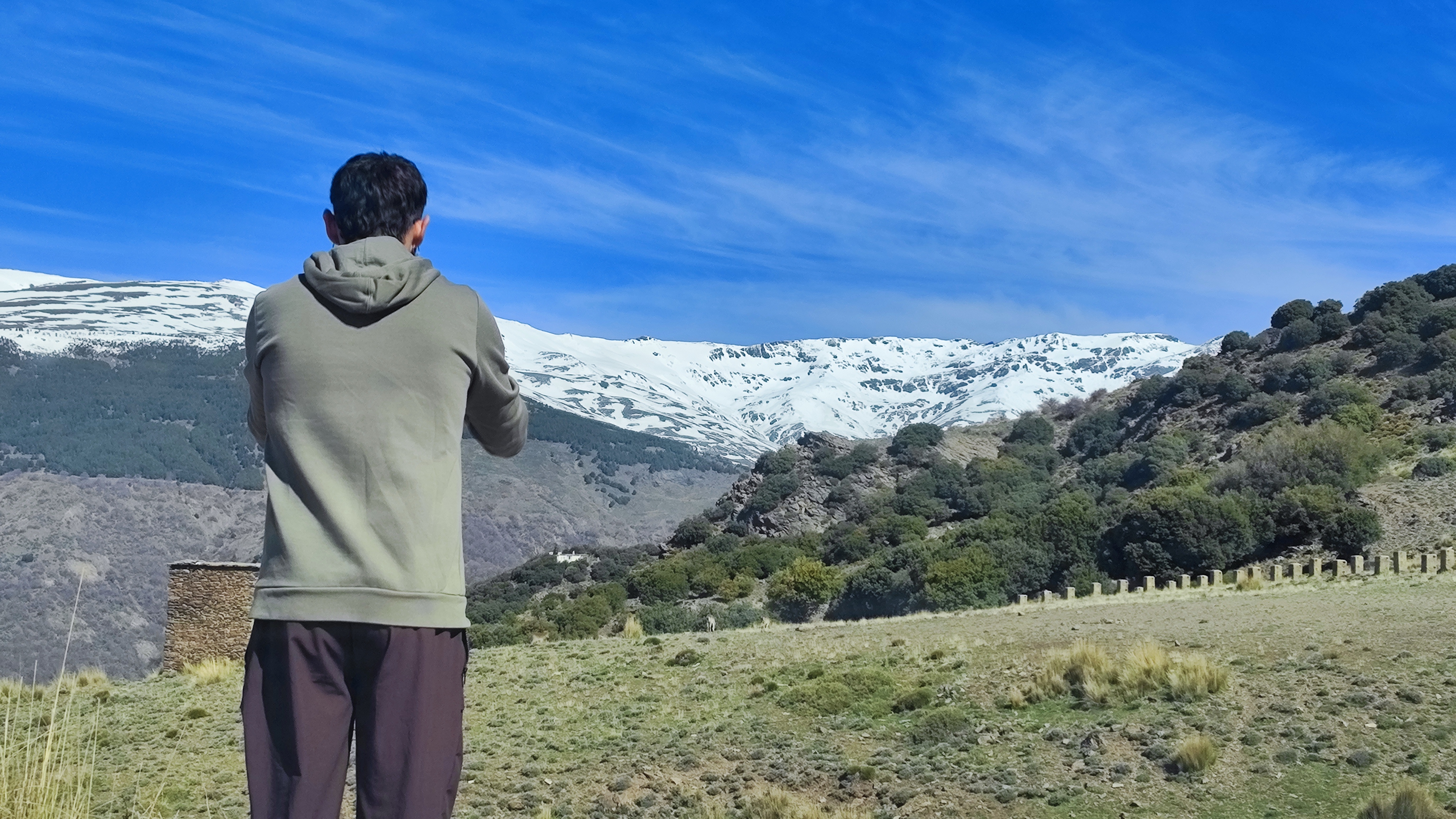 Vistas desde la pista forestal de camino al Mirador Puerto Molina