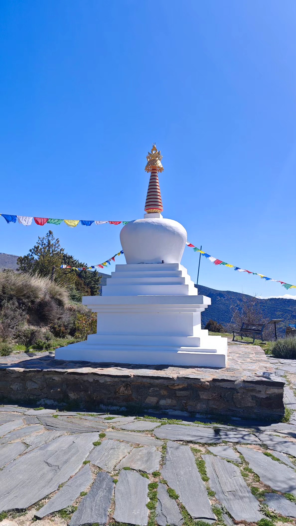 Estupa de O Sel Ling, Soportujar