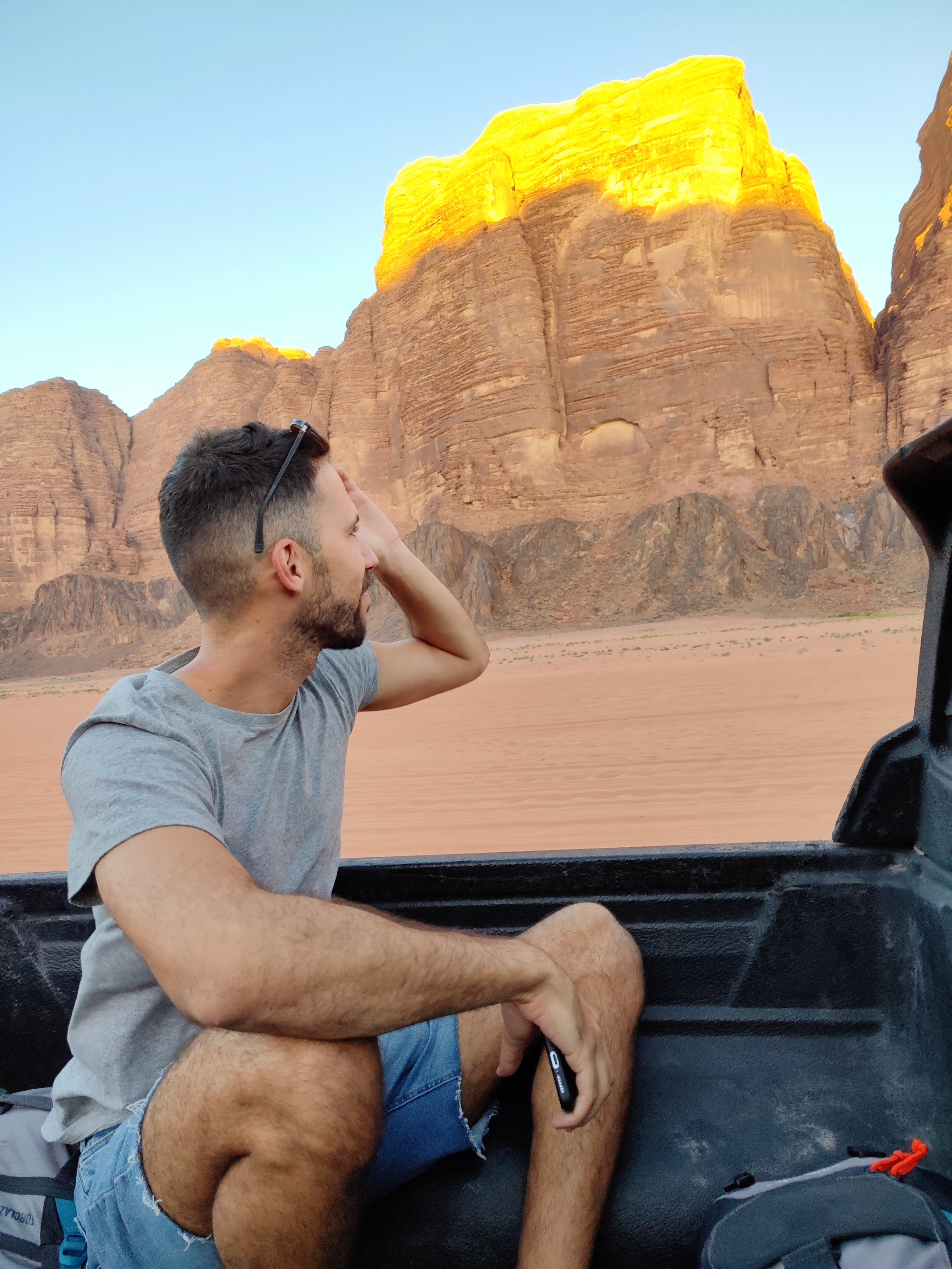 Trayecto en Jeep desde Wadi Rum Village al campamento beduino, en el desierto de Wadi Rum