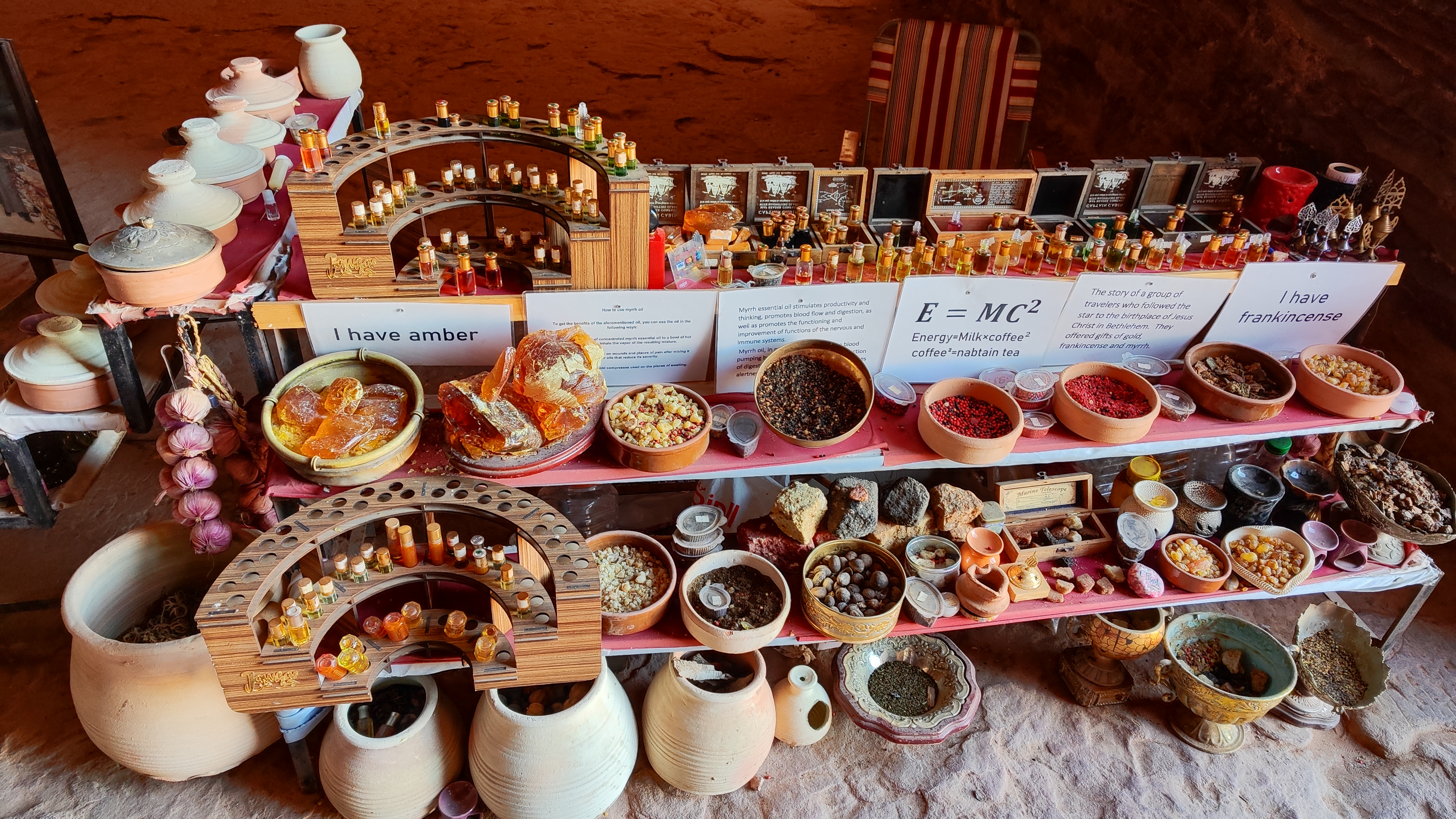 Puesto beduino de Souvenirs en Petra, Jordania.