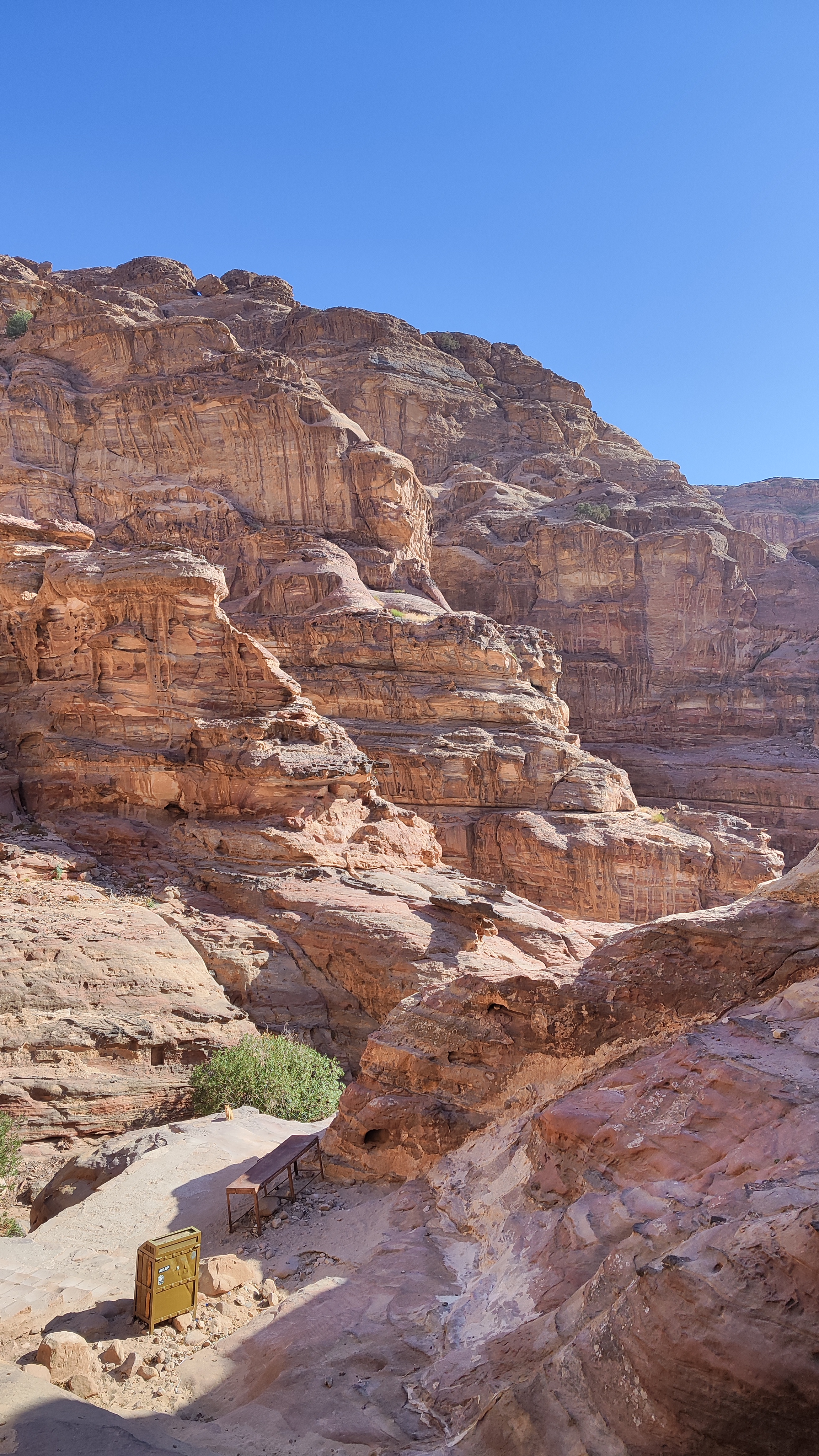 Subida al Monasterio de Petra, en Jordania.