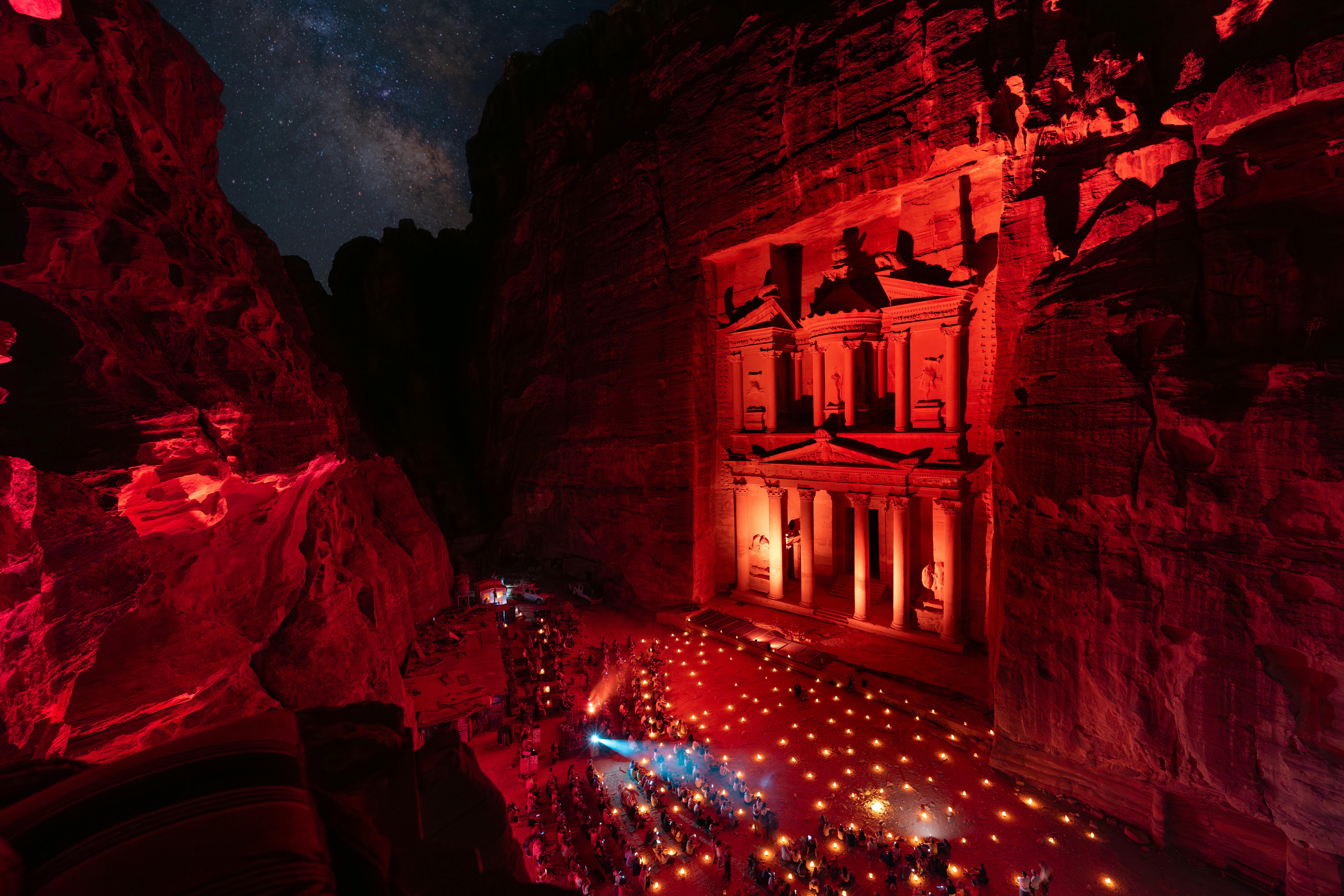 Petra By Night, Jordania.
