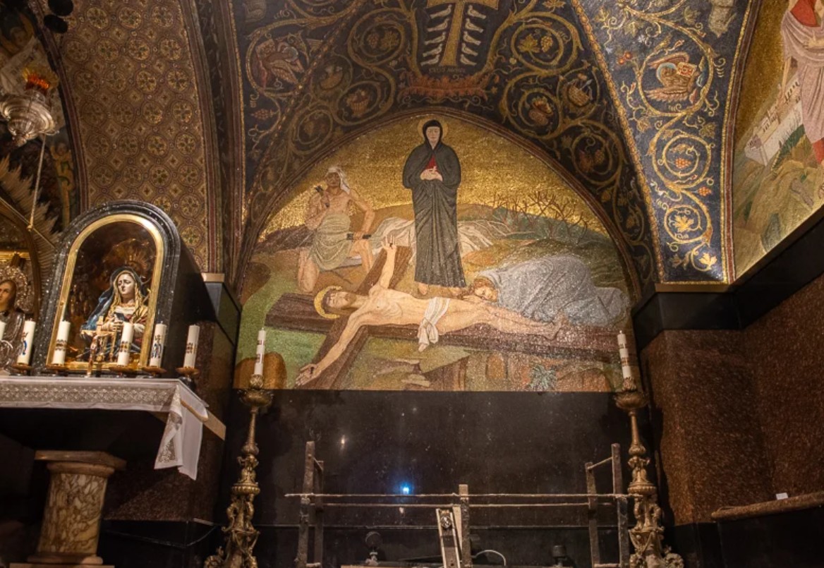 Via Dolorosa, 10ª Estación. Capilla Latina, en el Santo Sepulcro. Jerusalén