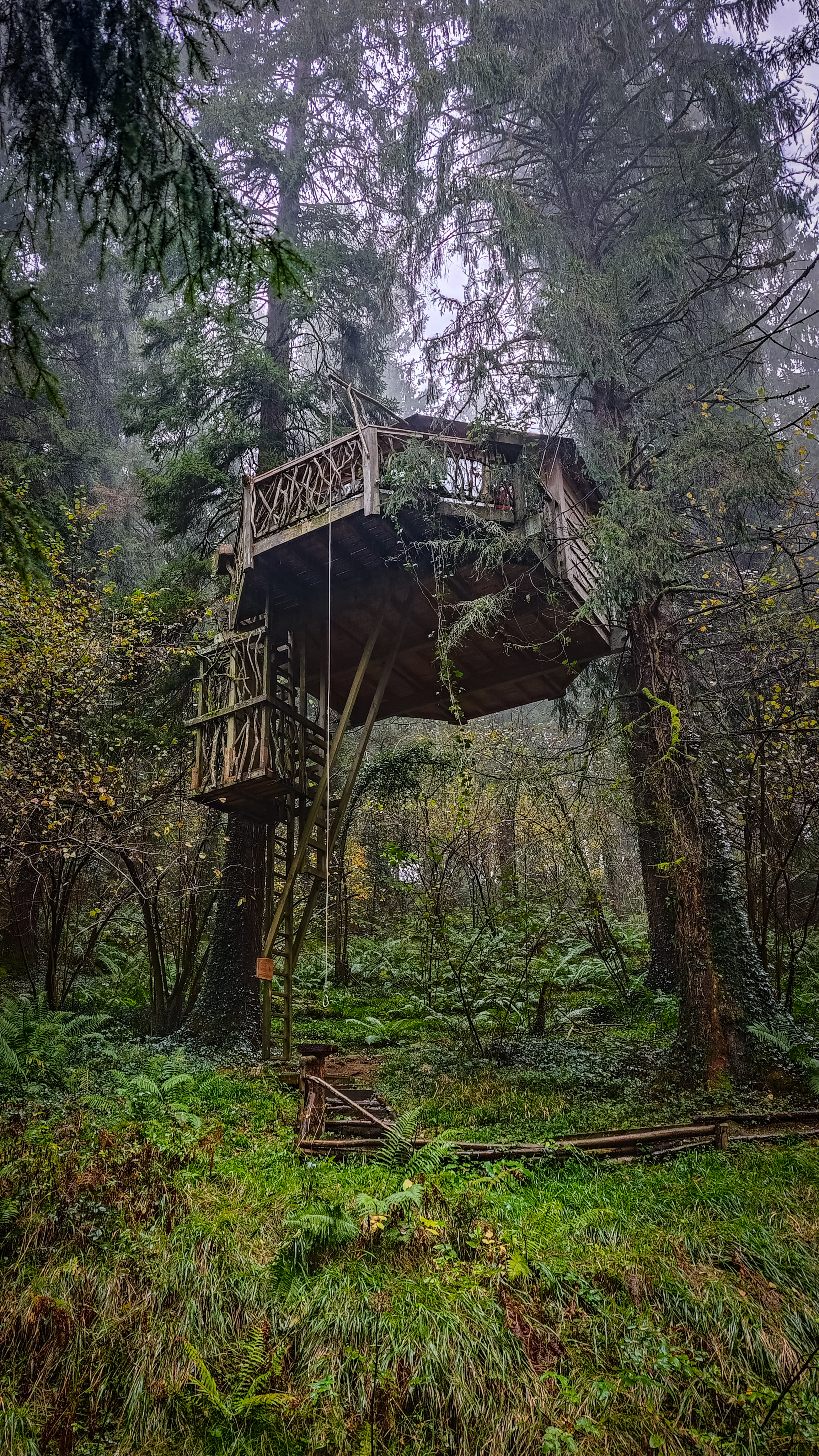 Cabaña Eguzki, en la cabaña en los árboles, País Vasco
