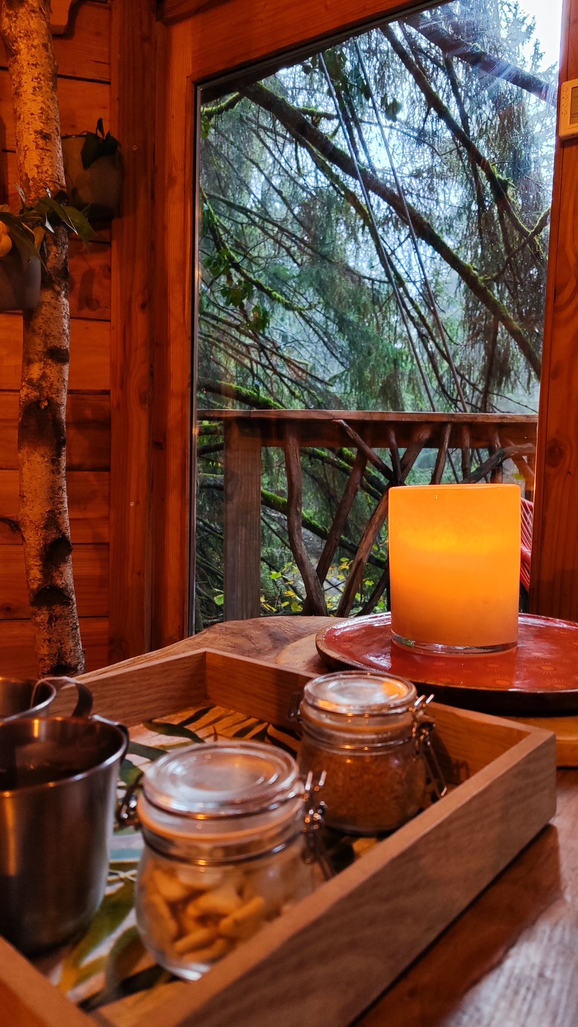 Cabaña Eguzki, en la cabaña en los árboles, País Vasco